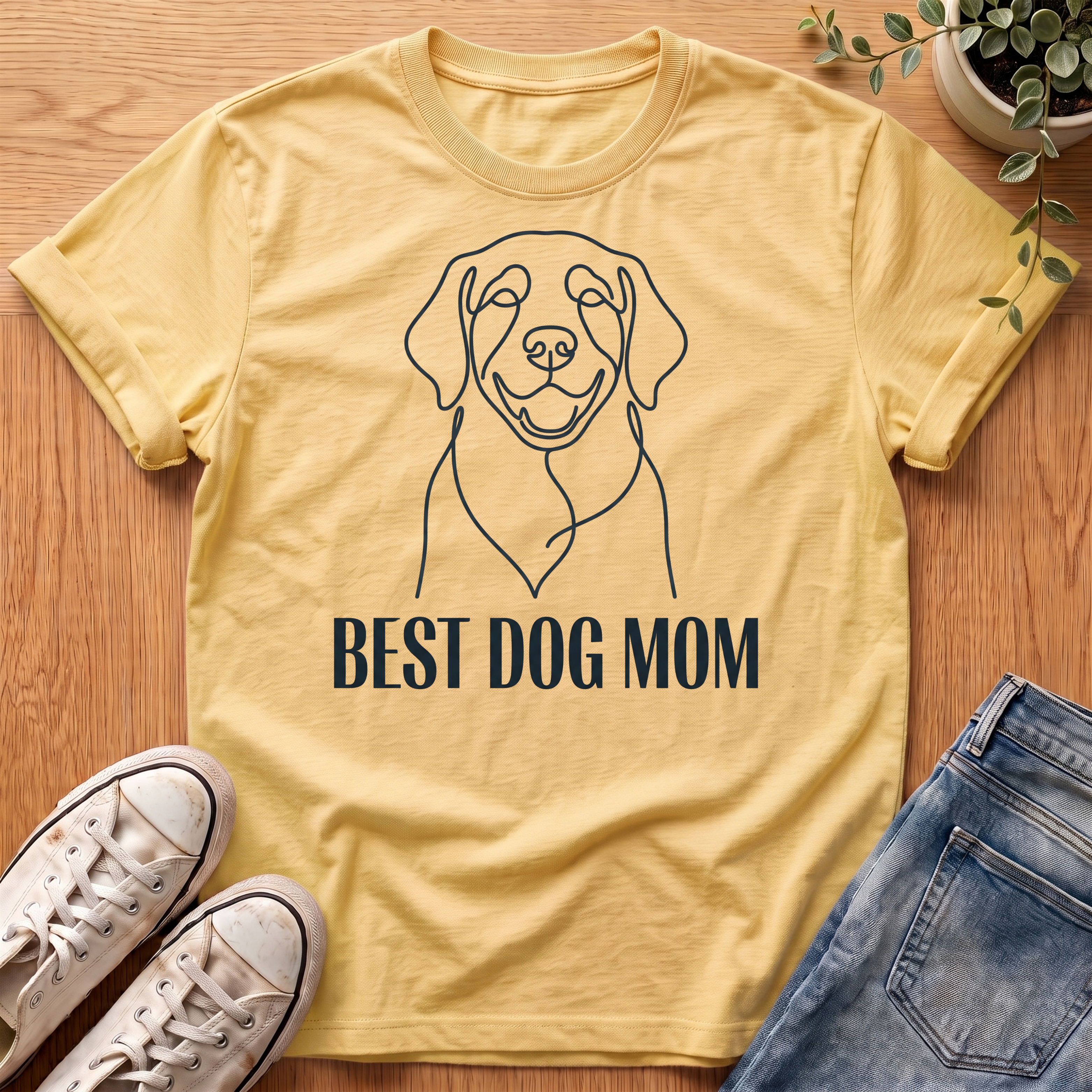 Best Dog Mom T-Shirt